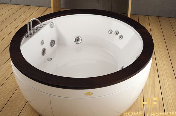 Гідромасажна ванна Jacuzzi Nova Rainbow + Clean System